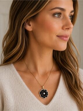 Camellia flower necklace